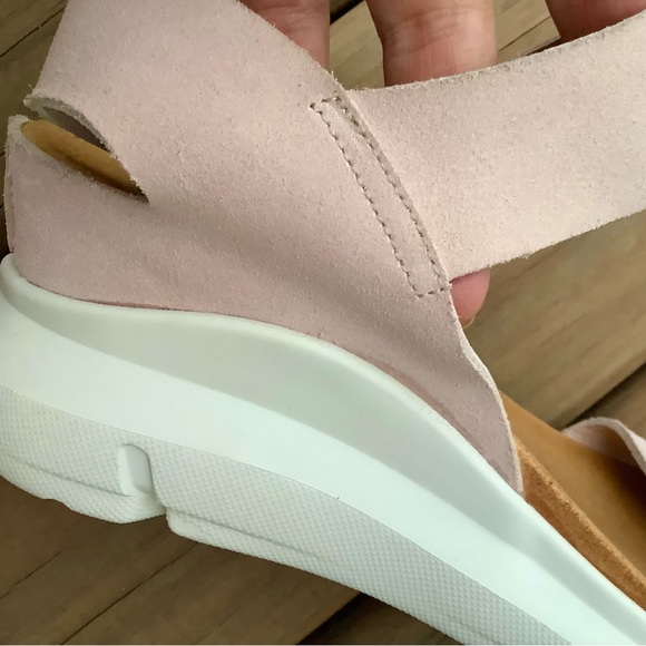 ON FOOT JAVA platform wedge sandals VERY COMFY 💖 - Picture 7 of 8